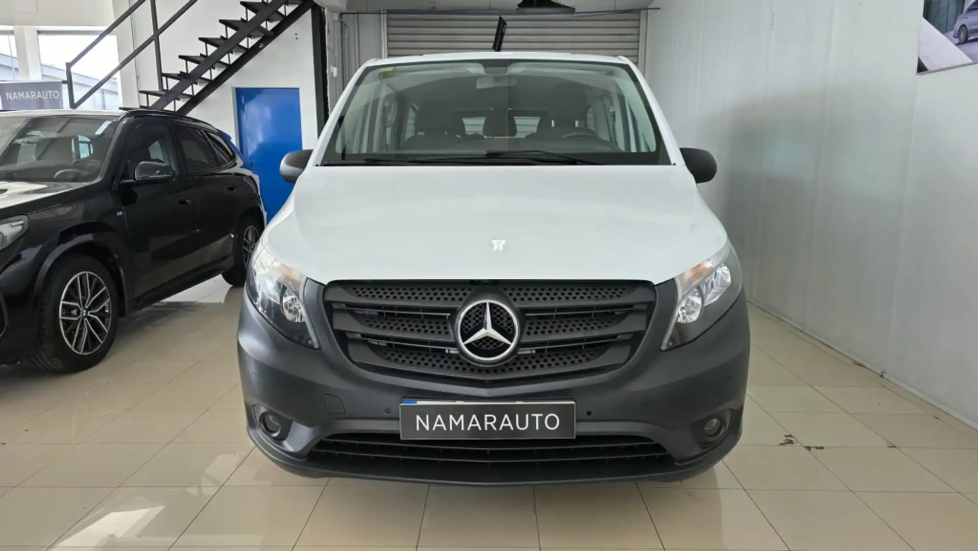 Mercedes-Benz Vito Tourer 114 CDI Pro Larga Blanco - 2