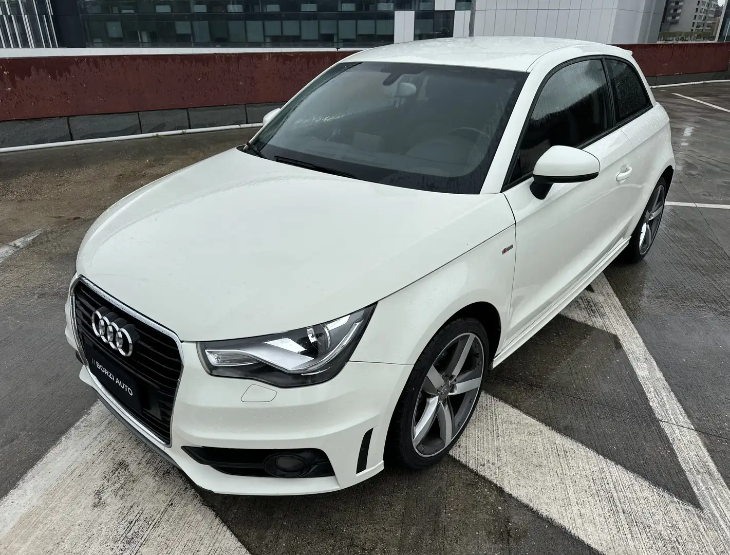 Audi A1 1.6 tdi Sportback S-Line 105cv UNIPRO! STRAFULL! Weiß - 1