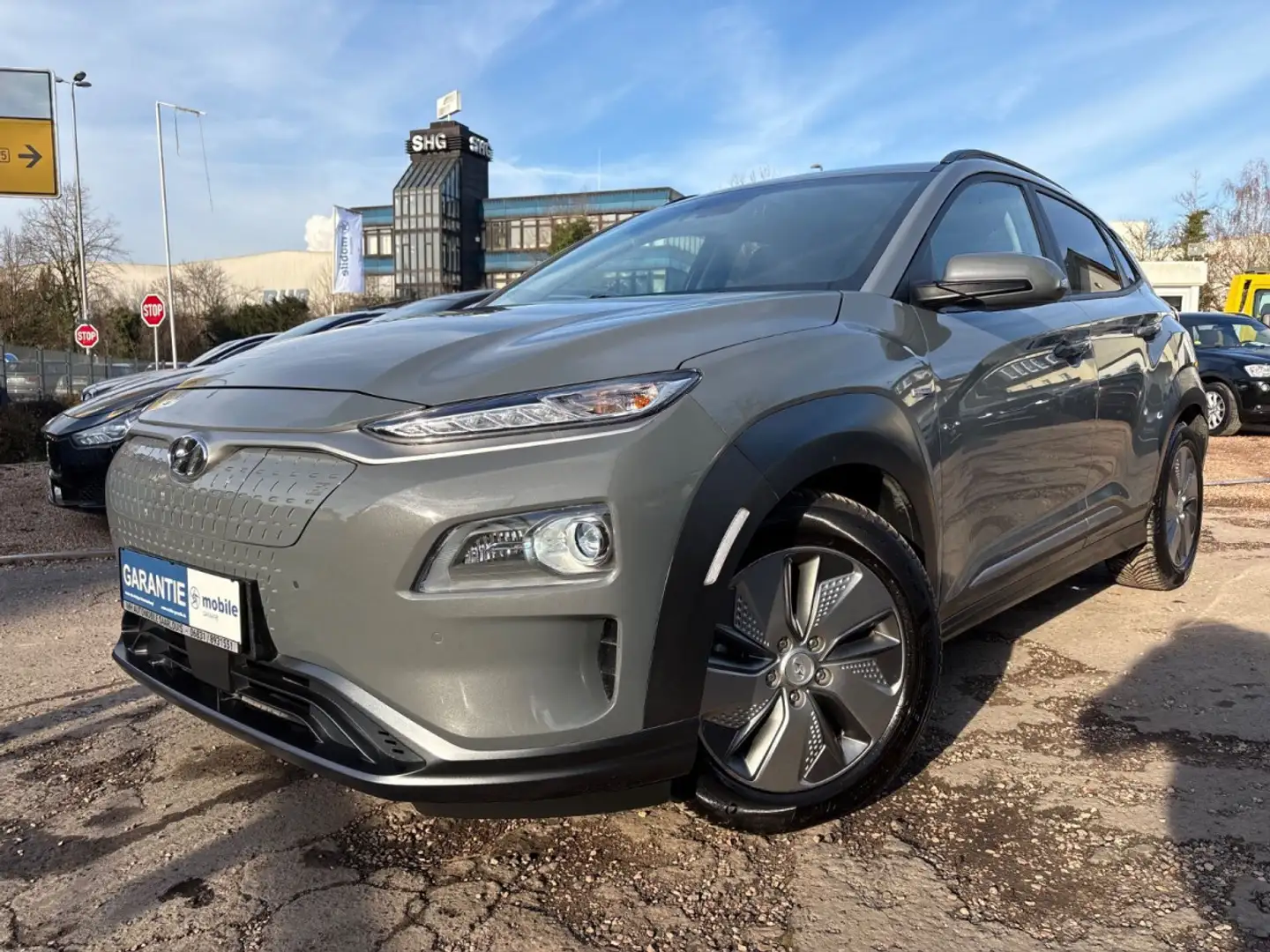 Hyundai KONA Premium Elektro 2WD Gris - 1