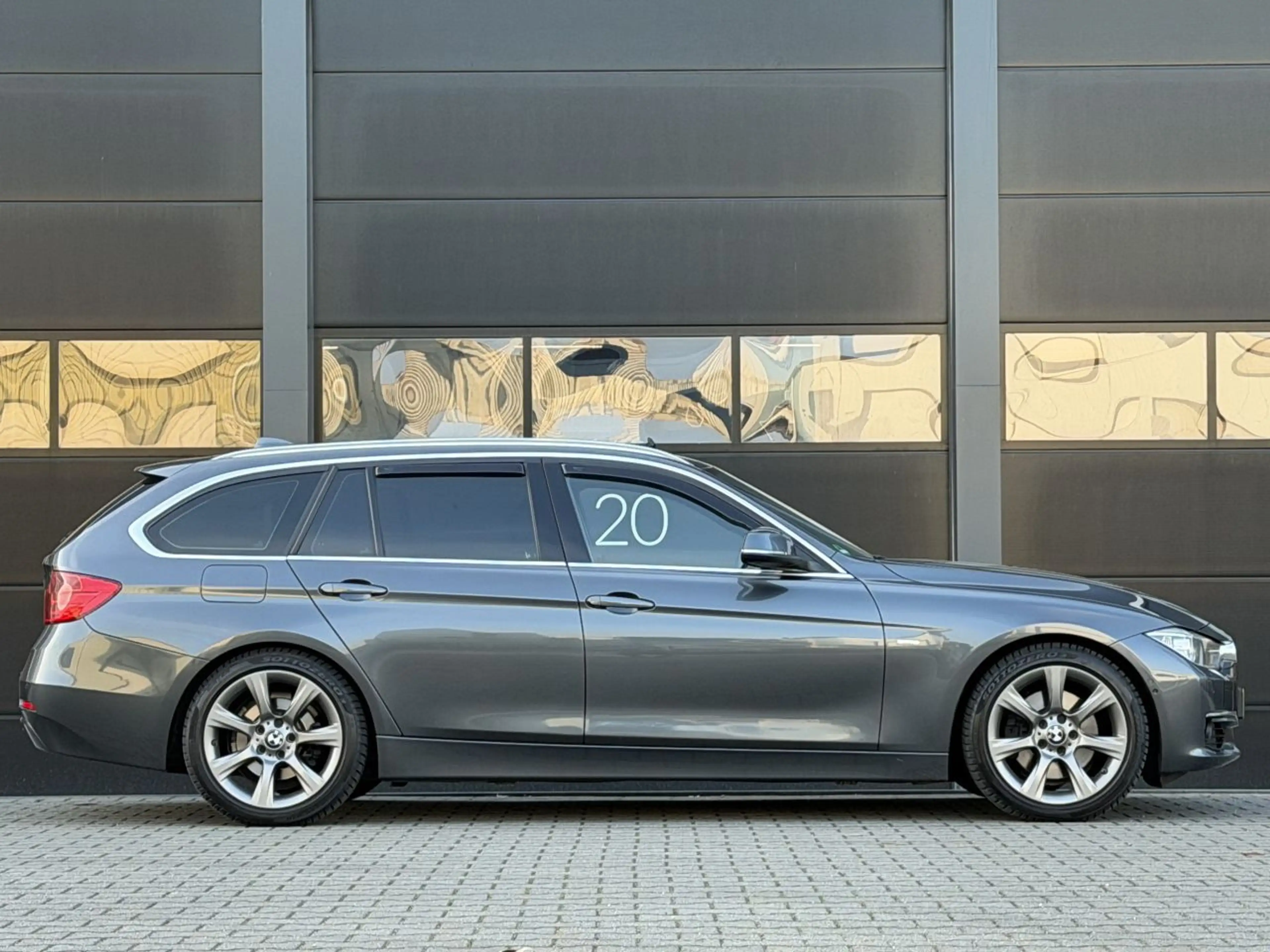 BMW 328 3-serie 328i High Executive Hade-Up Panorama Leer — photo 3
