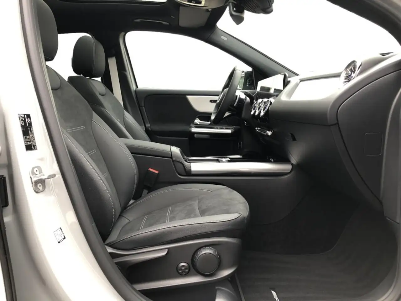Mercedes-Benz GLA 2026