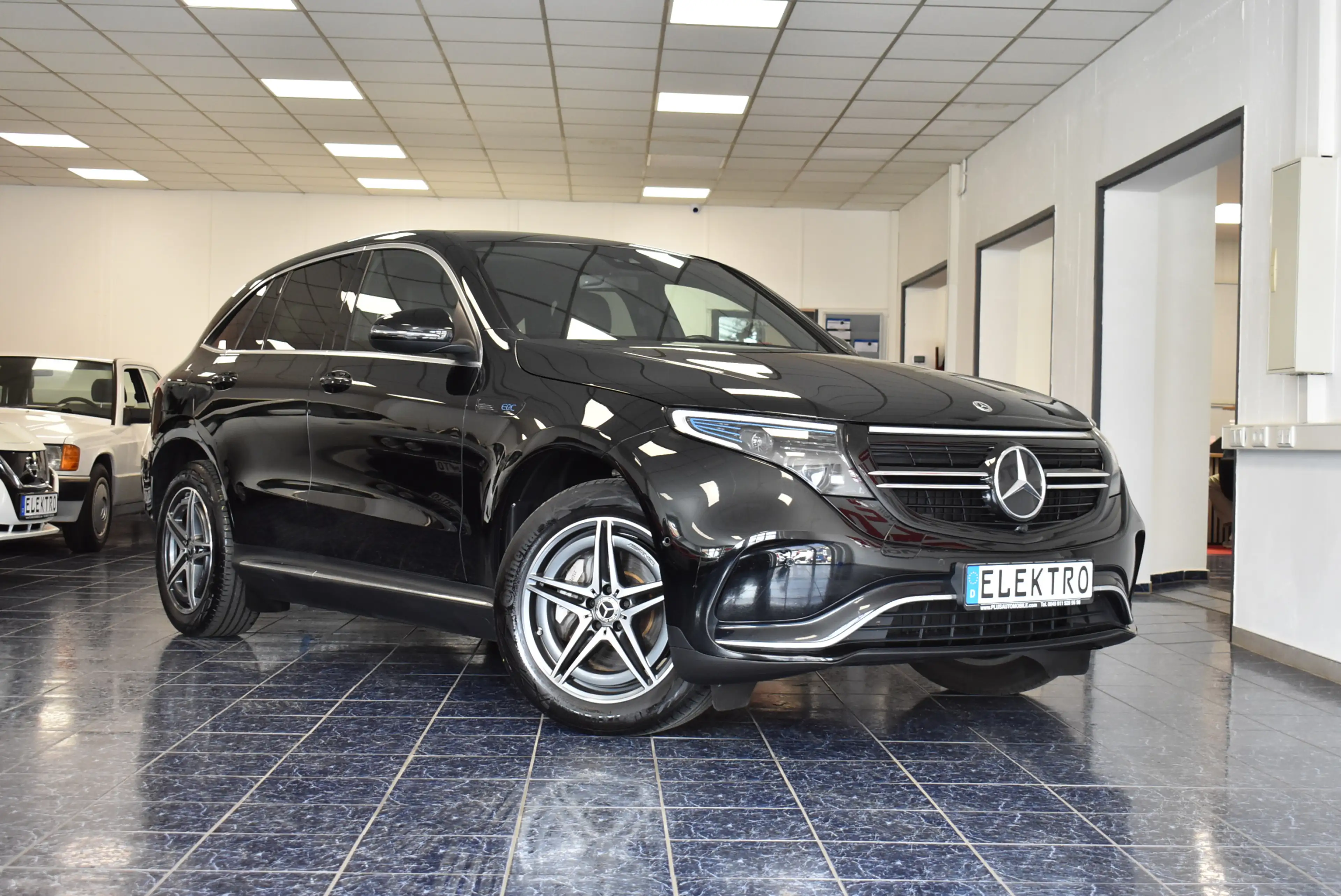 Mercedes-Benz EQC 400