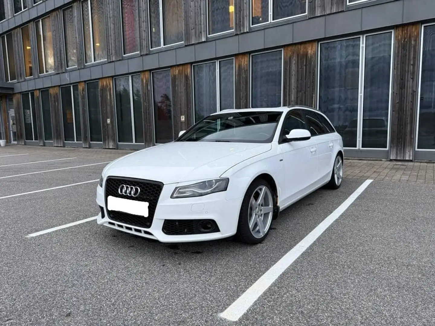Audi A4 Avant 1.9 TDI - 101 Référence - 1