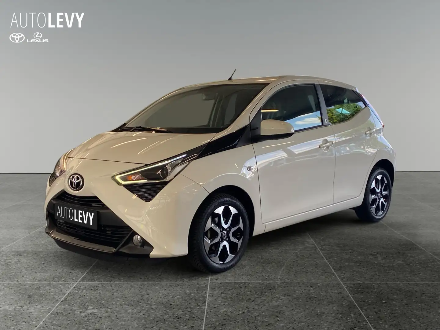 Toyota Aygo 1.0l Team D *CARPLAY* Weiß - 2
