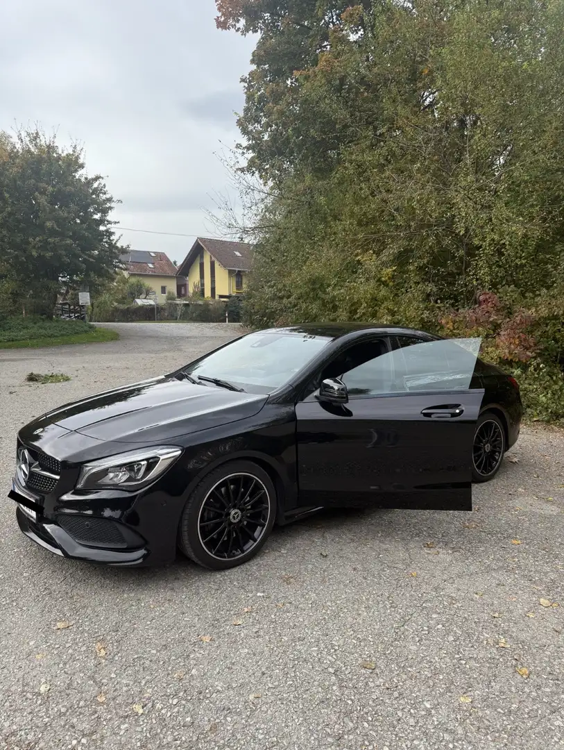 Mercedes-Benz CLA 220 d Aut. AMG Line Innen&Außen Schwarz - 2
