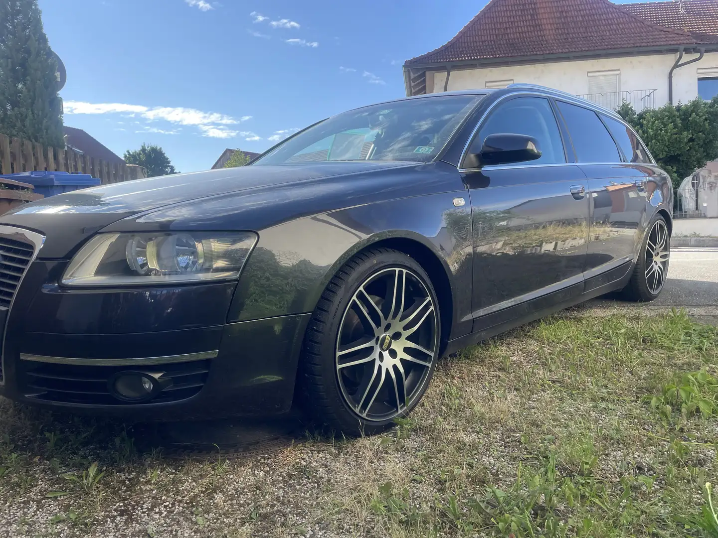 Audi A6 Avant 2.4 Tüv NEU! - 2