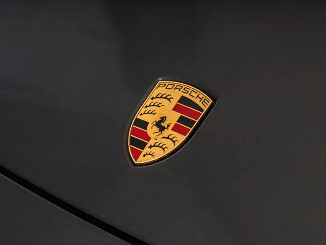 Porsche Panamera view 10