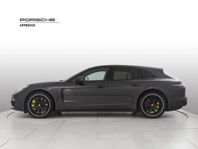 Porsche Panamera view 2