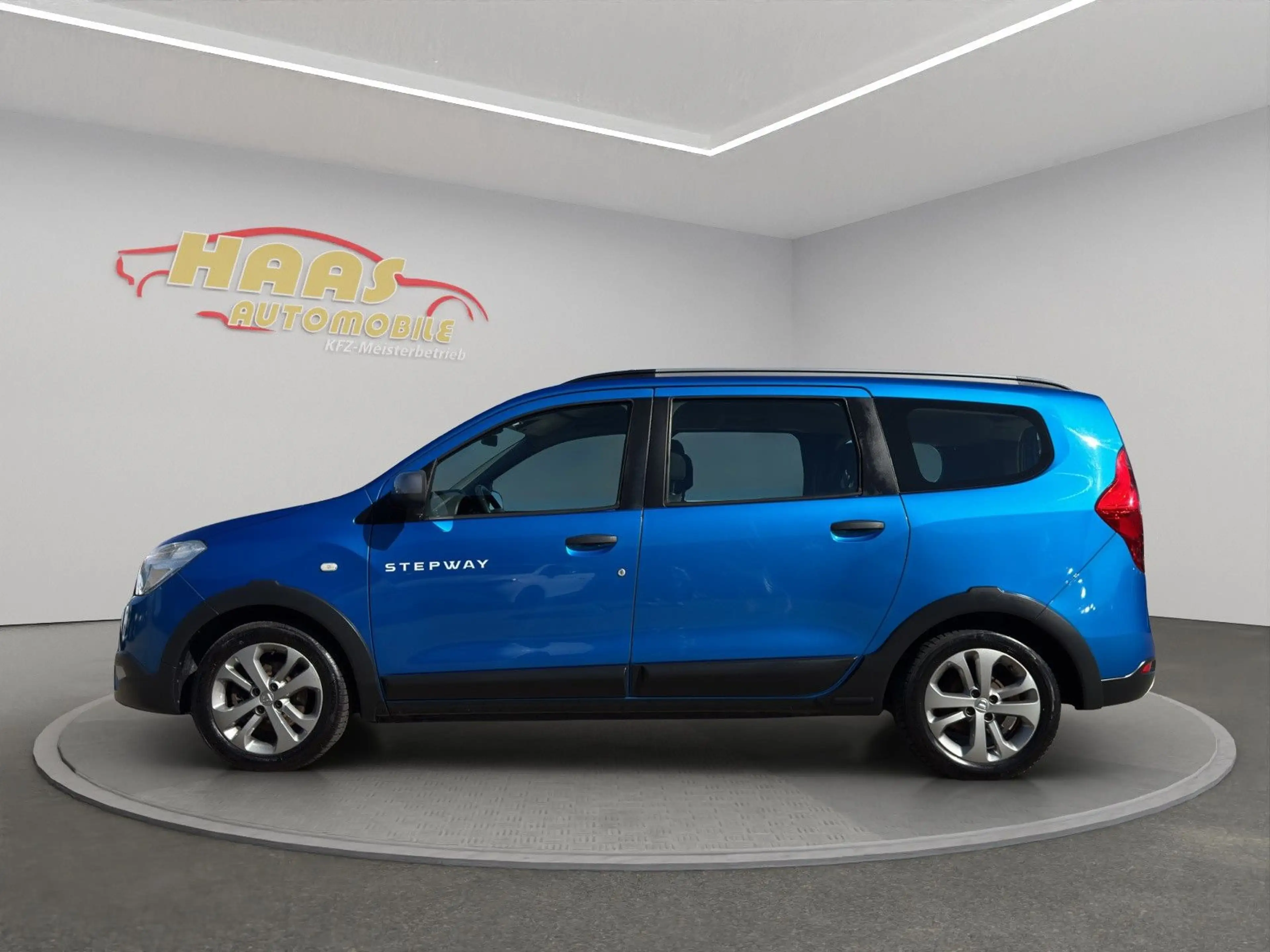 Dacia Lodgy Stepway *Tempomat*Bluetooth*Klimaanlage* — photo 8