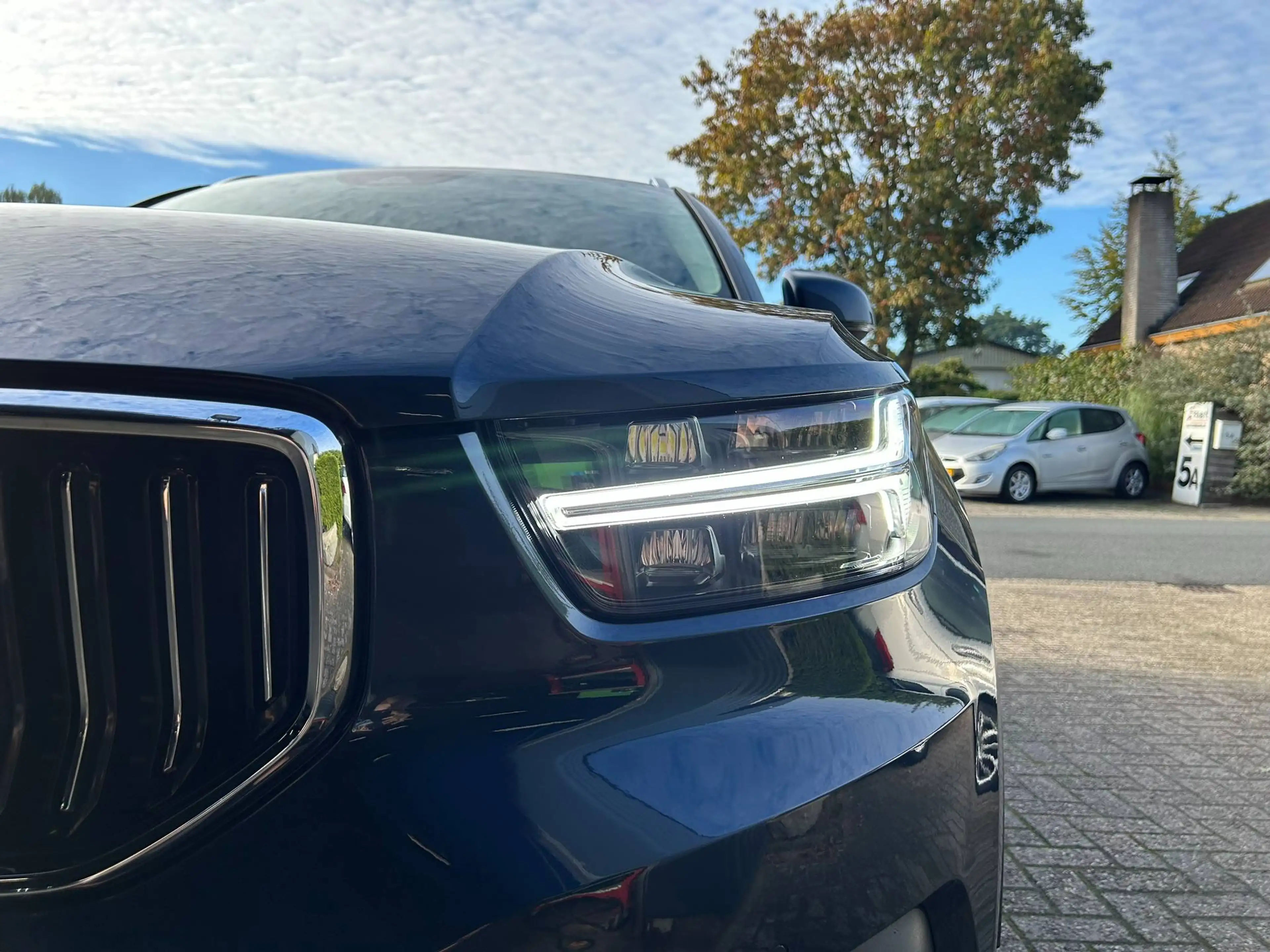 Volvo XC40 1.5 T4 Inscription Plug-in Hybrid Keyless Winterpakket Leder H&K — photo 8