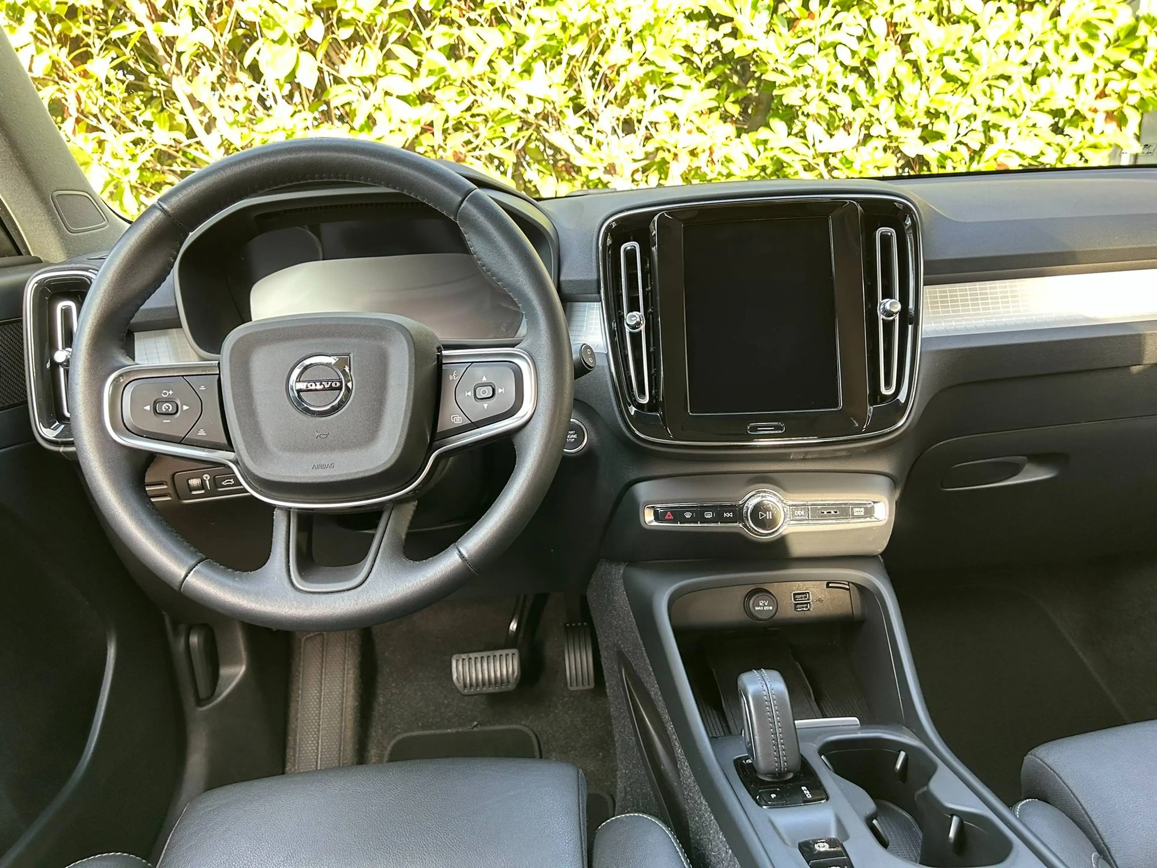 Volvo XC40 1.5 T4 Inscription Plug-in Hybrid Keyless Winterpakket Leder H&K — photo 10