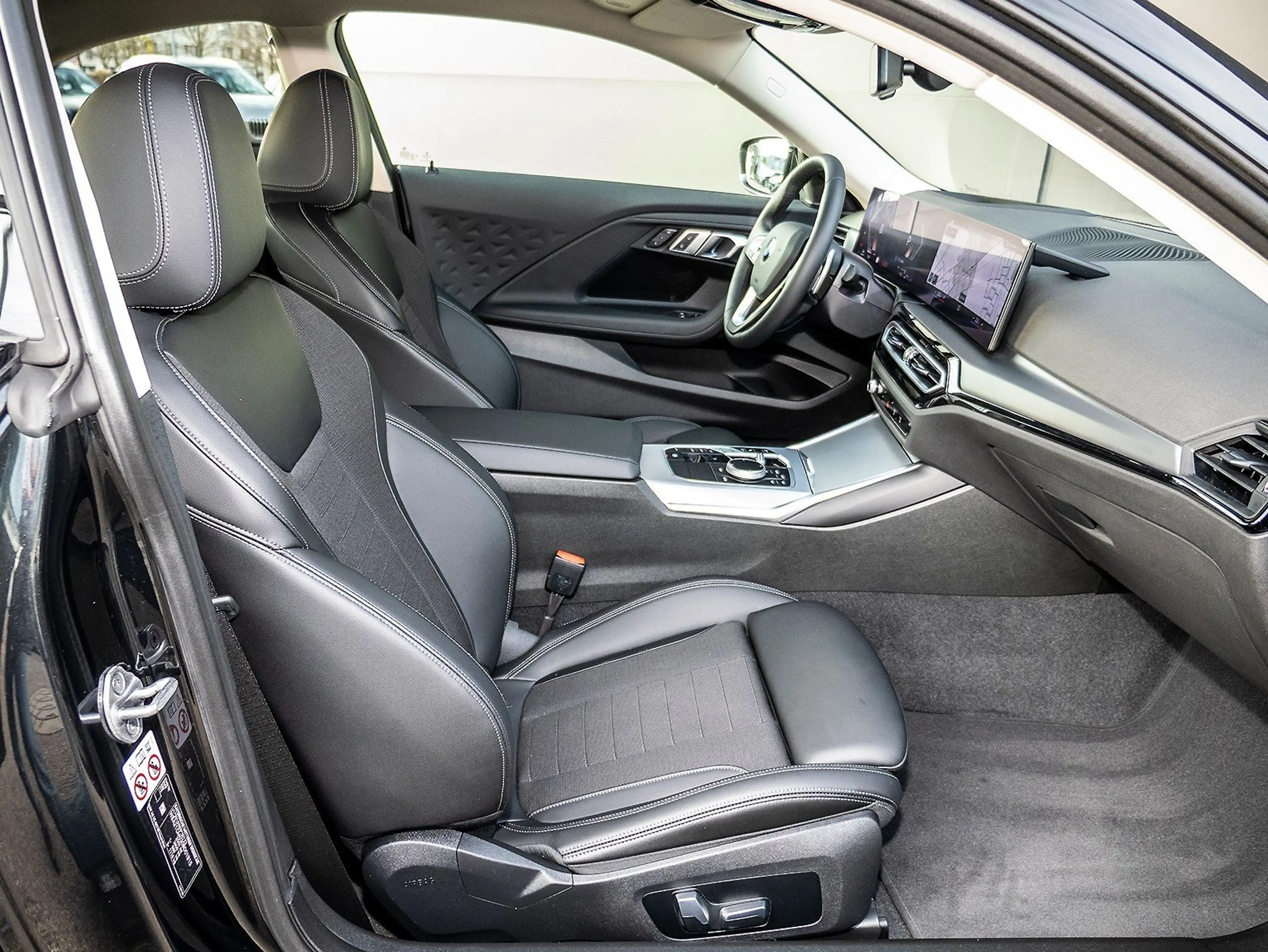 BMW 230 i Coupé DAB Adapt-LED SH Kamera HiFi 1VB — photo 4