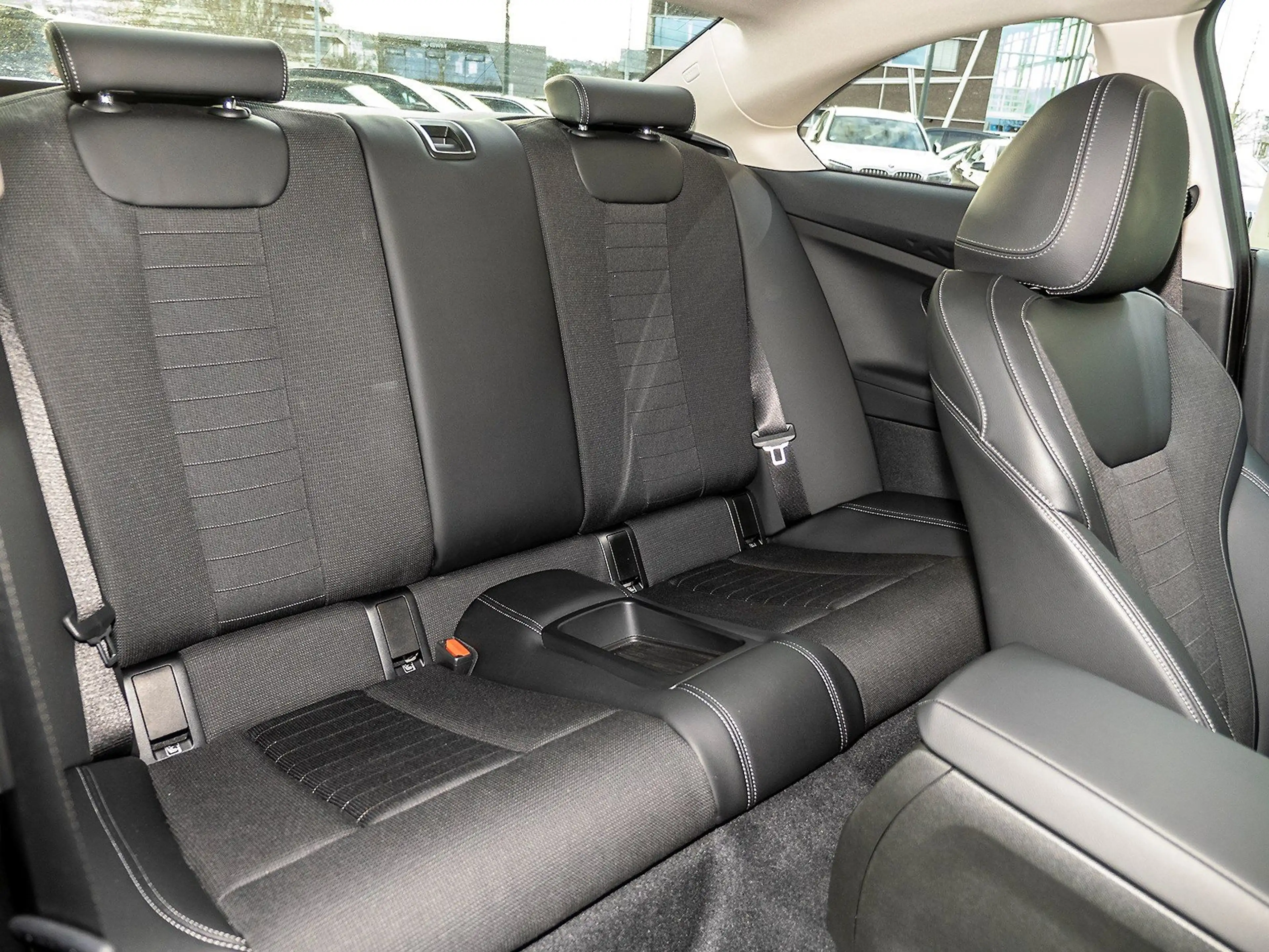 BMW 230 i Coupé DAB Adapt-LED SH Kamera HiFi 1VB — photo 18