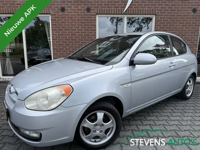 2007 Hyundai Accent in Grey for sale