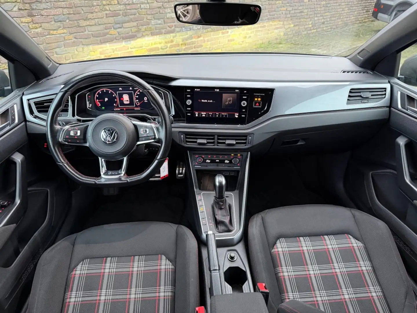 Volkswagen Polo GTI 2.0 TSI GTI DSG Virtueel LED Carplay Gri - 2
