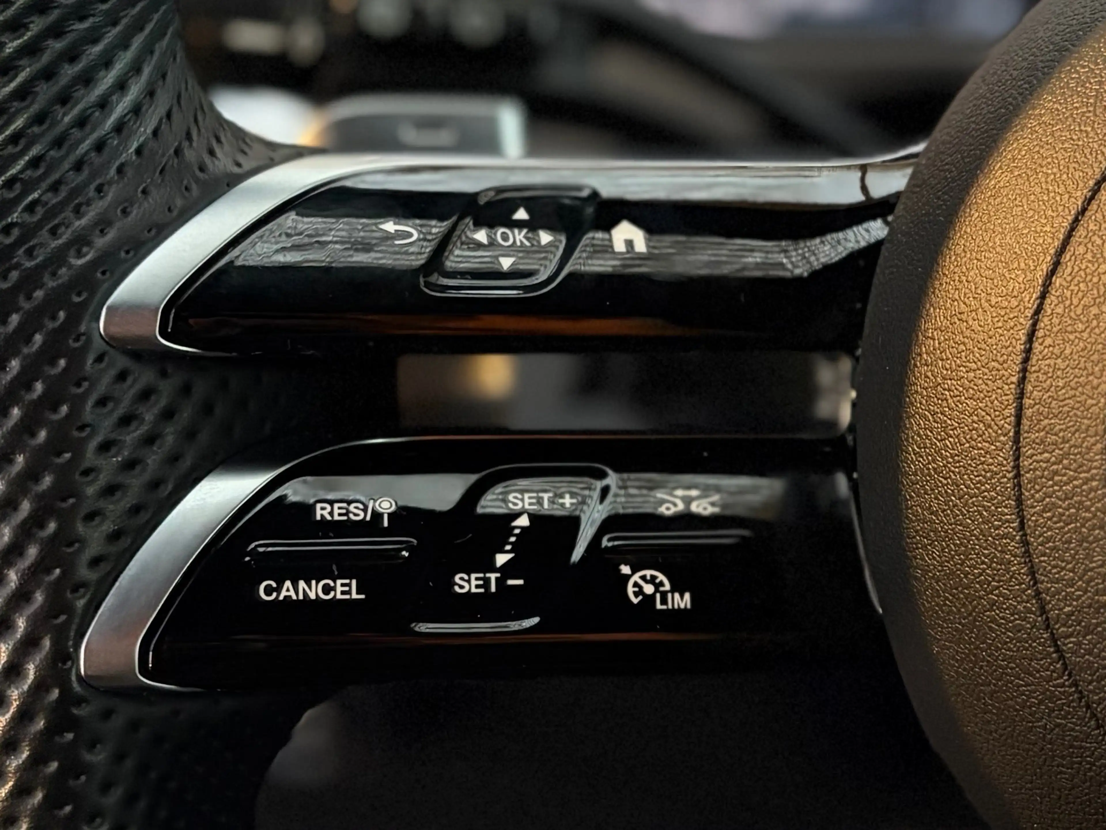 Mercedes-Benz E 220 E Break 220 d AMG Line AMG Line — photo 14