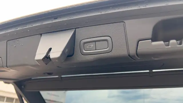 Volvo XC60 view 13