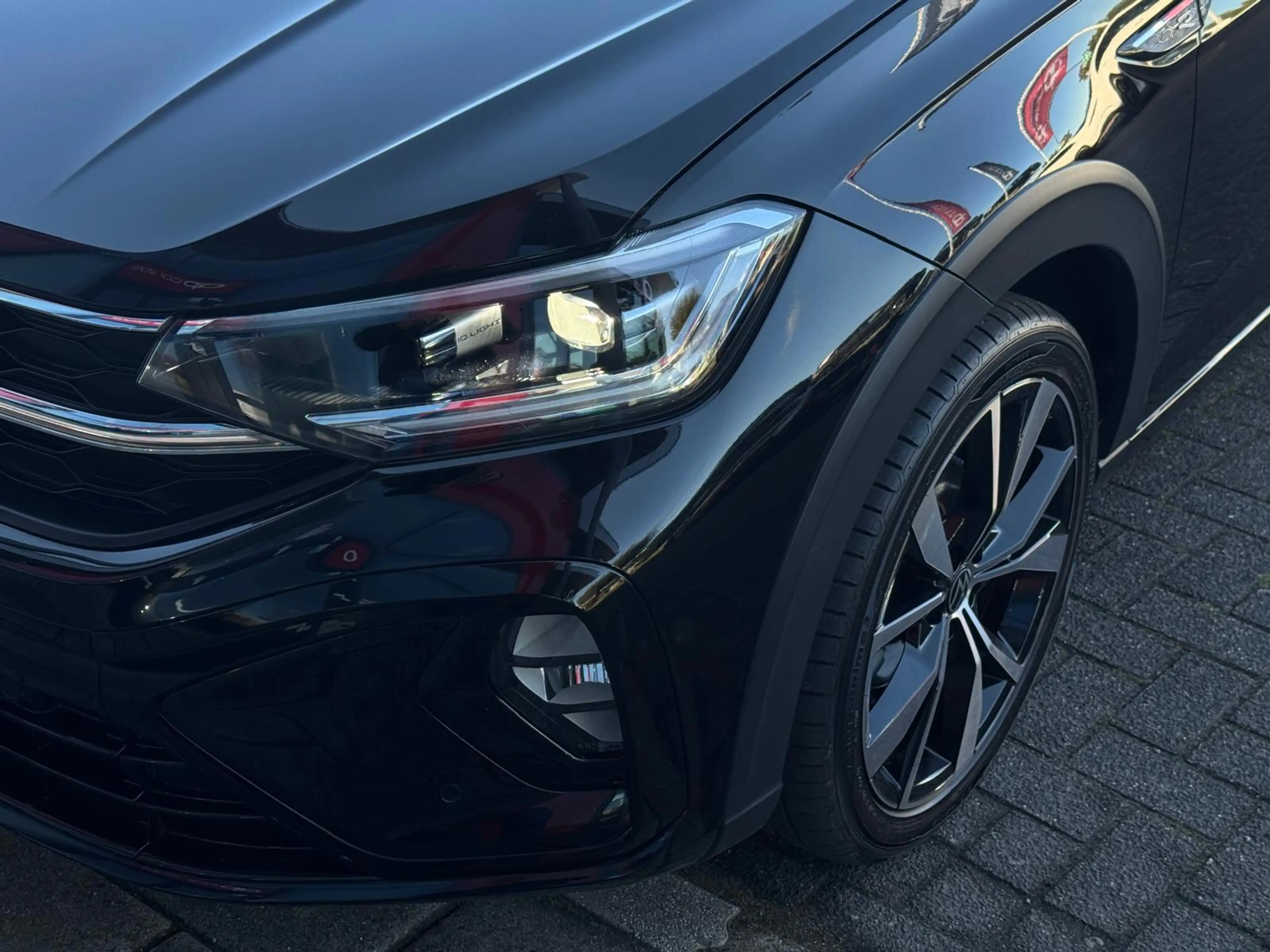 Volkswagen Taigo 1.0 TSI R-Line DSG-7 | IQ-Light | Camera | Parksen — photo 10