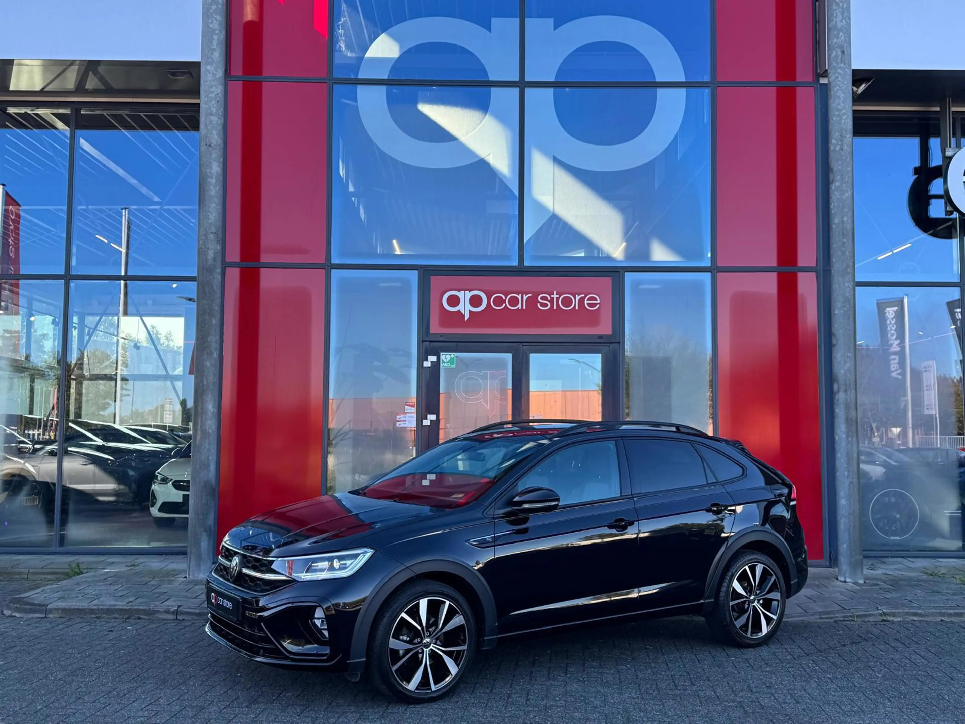 Volkswagen Taigo 1.0 TSI R-Line DSG-7 | IQ-Light | Camera | Parksen