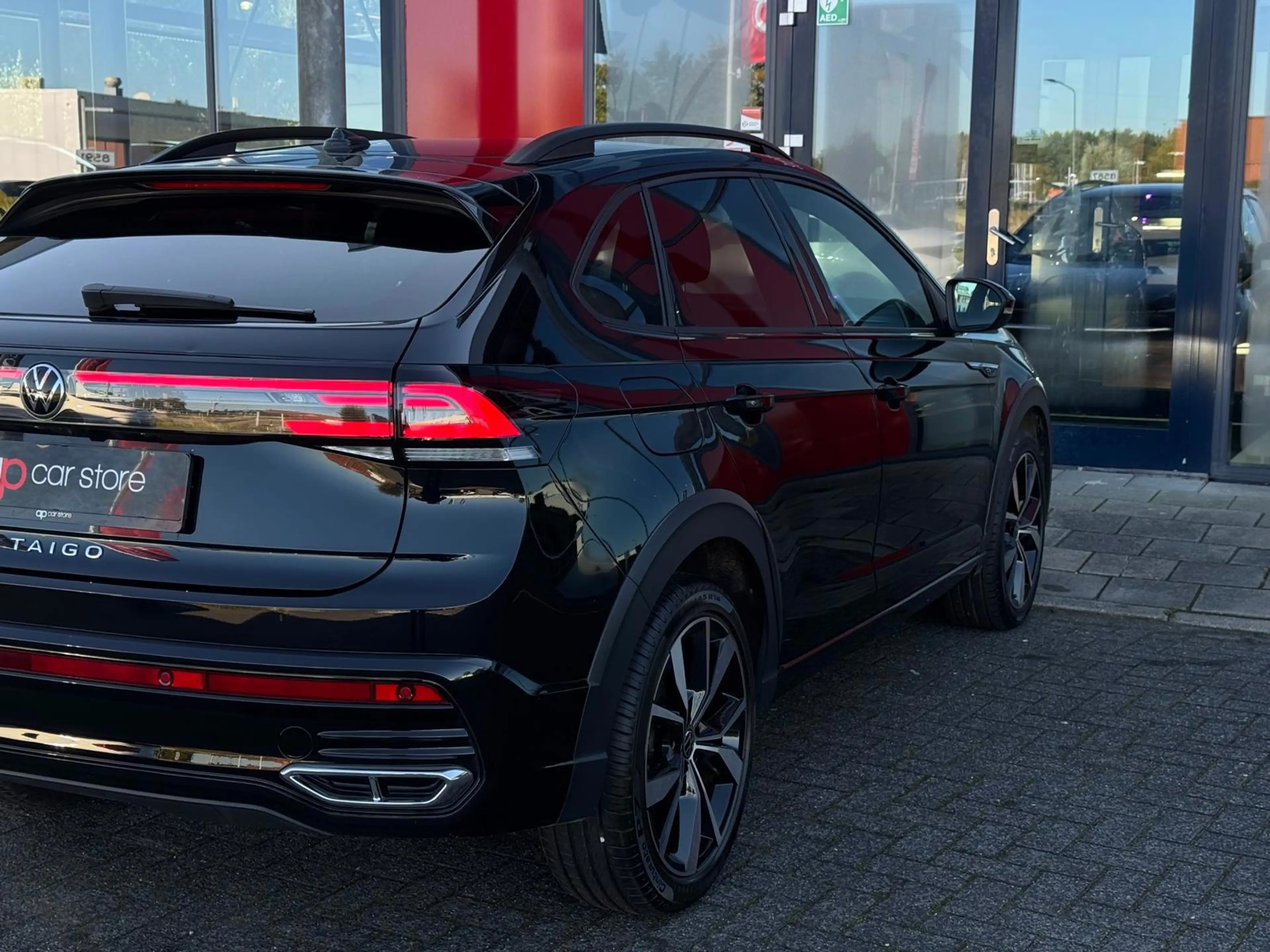 Volkswagen Taigo 1.0 TSI R-Line DSG-7 | IQ-Light | Camera | Parksen — photo 8