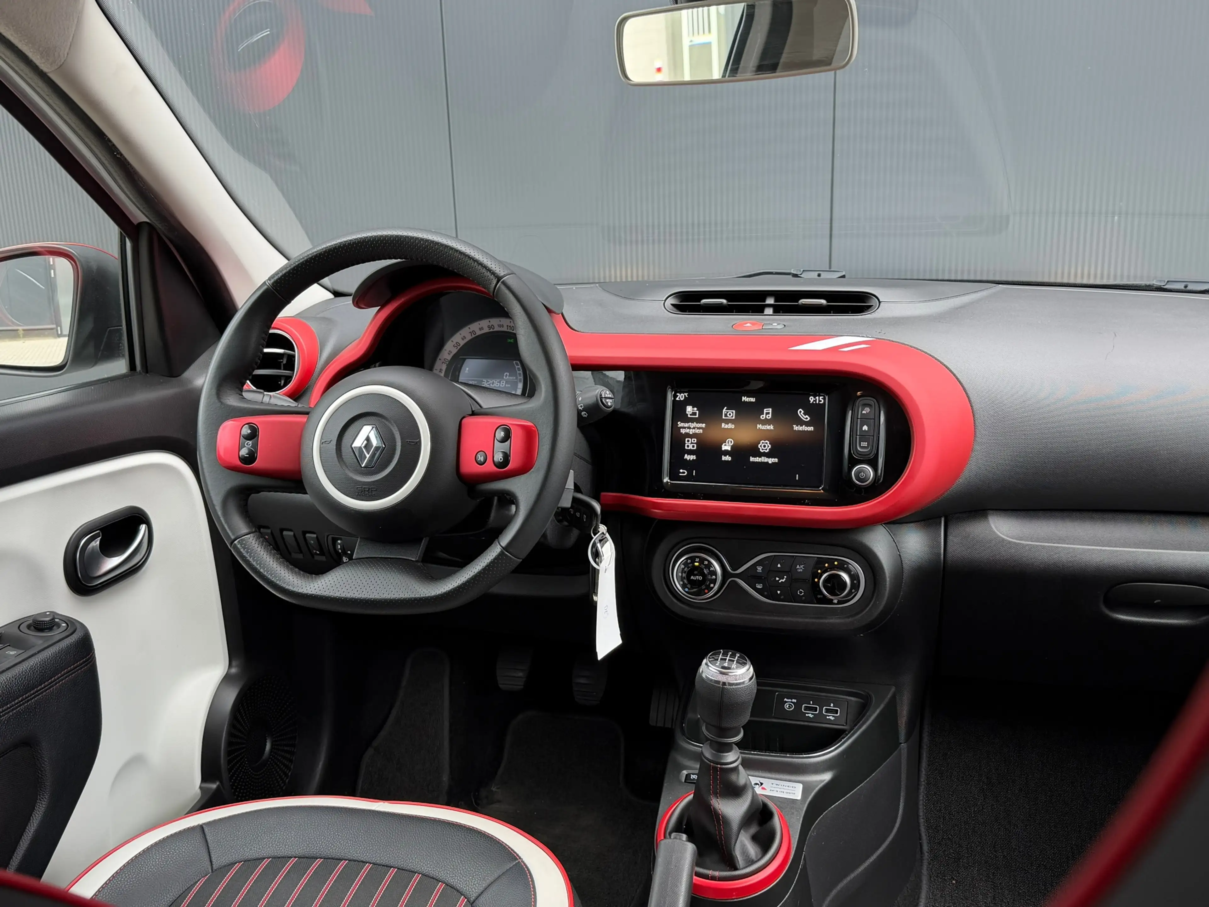 Renault Twingo 0.9 TCe Intens Half-leder|Cruise|Carplay|Camera|St — photo 2