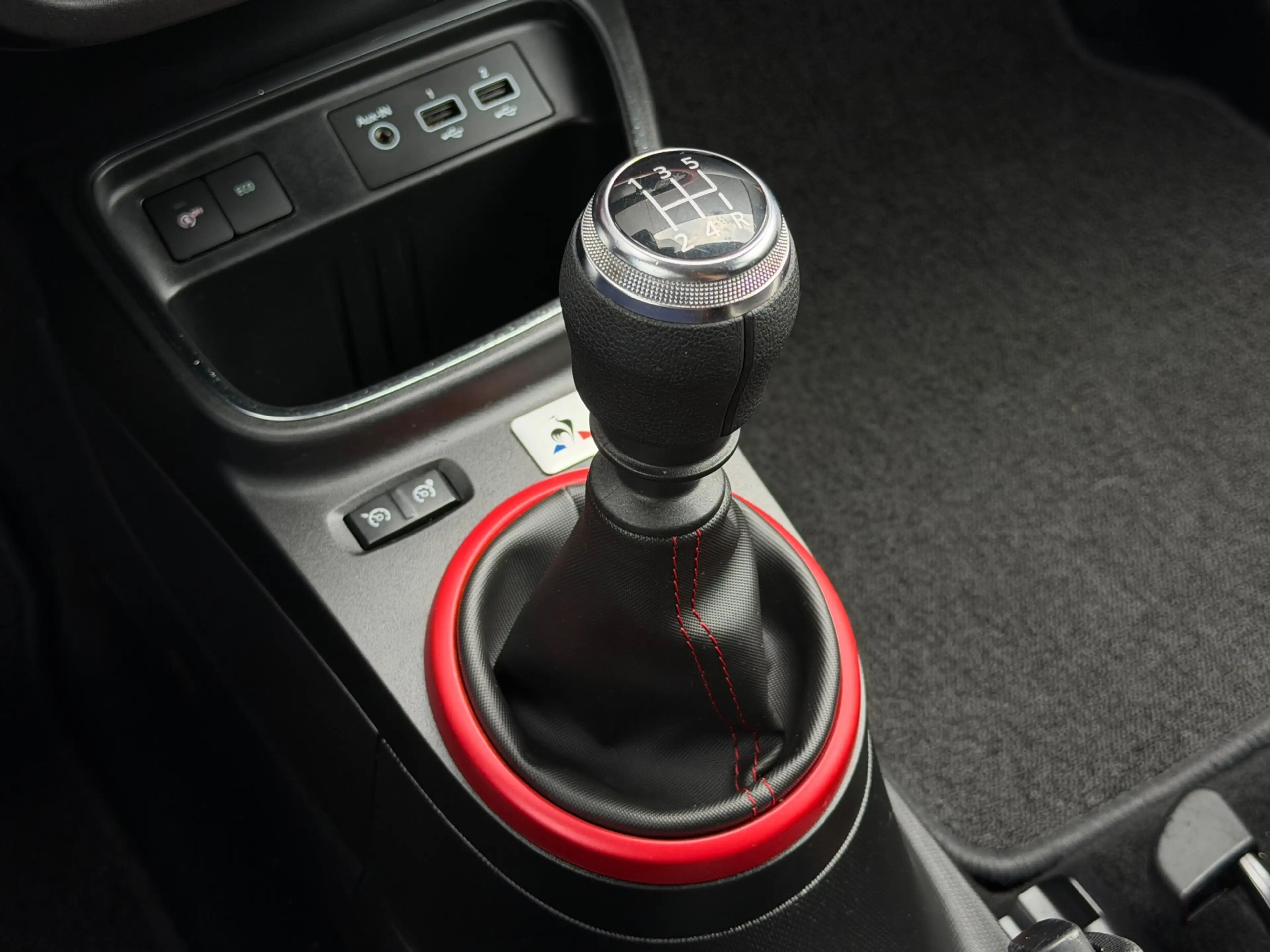 Renault Twingo 0.9 TCe Intens Half-leder|Cruise|Carplay|Camera|St — photo 14