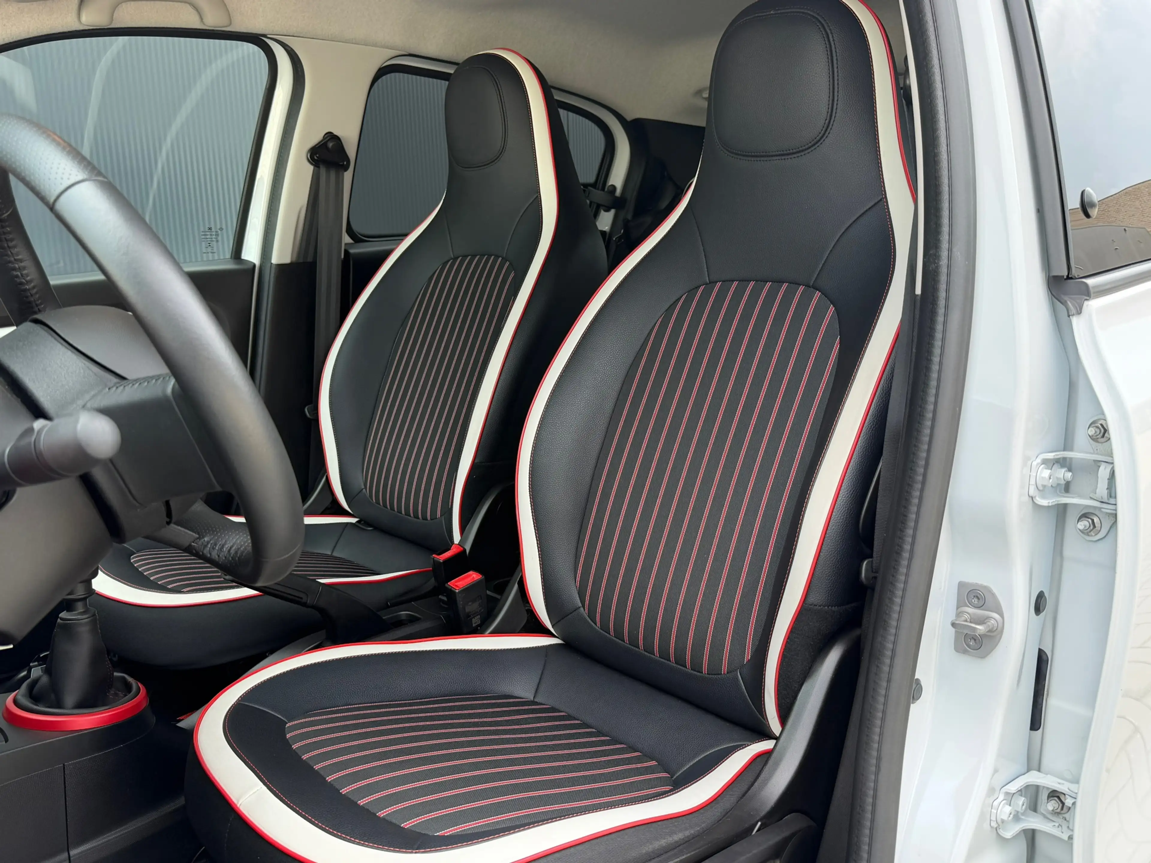 Renault Twingo 0.9 TCe Intens Half-leder|Cruise|Carplay|Camera|St — photo 4