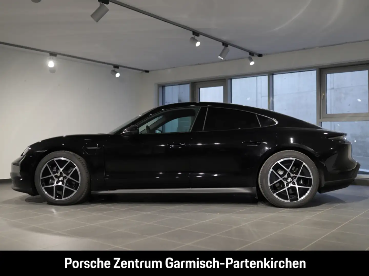 Porsche Taycan LenkradHZG 360 Kamera Memory Sitze SHZ Чорний - 2