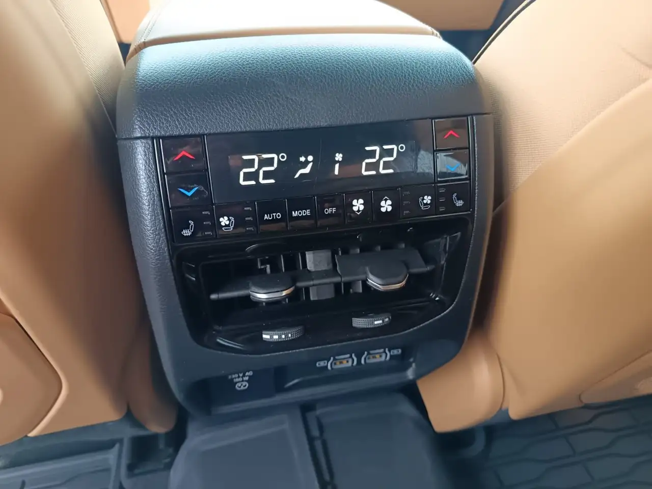 Jeep Grand Cherokee 2.0 PHEV 380CV Summit Reserve Auto 4WD 29