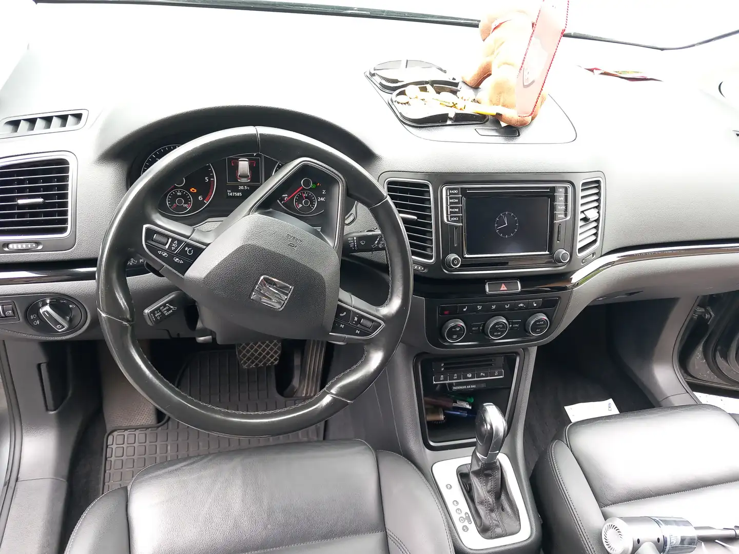 SEAT Alhambra Grau - 1
