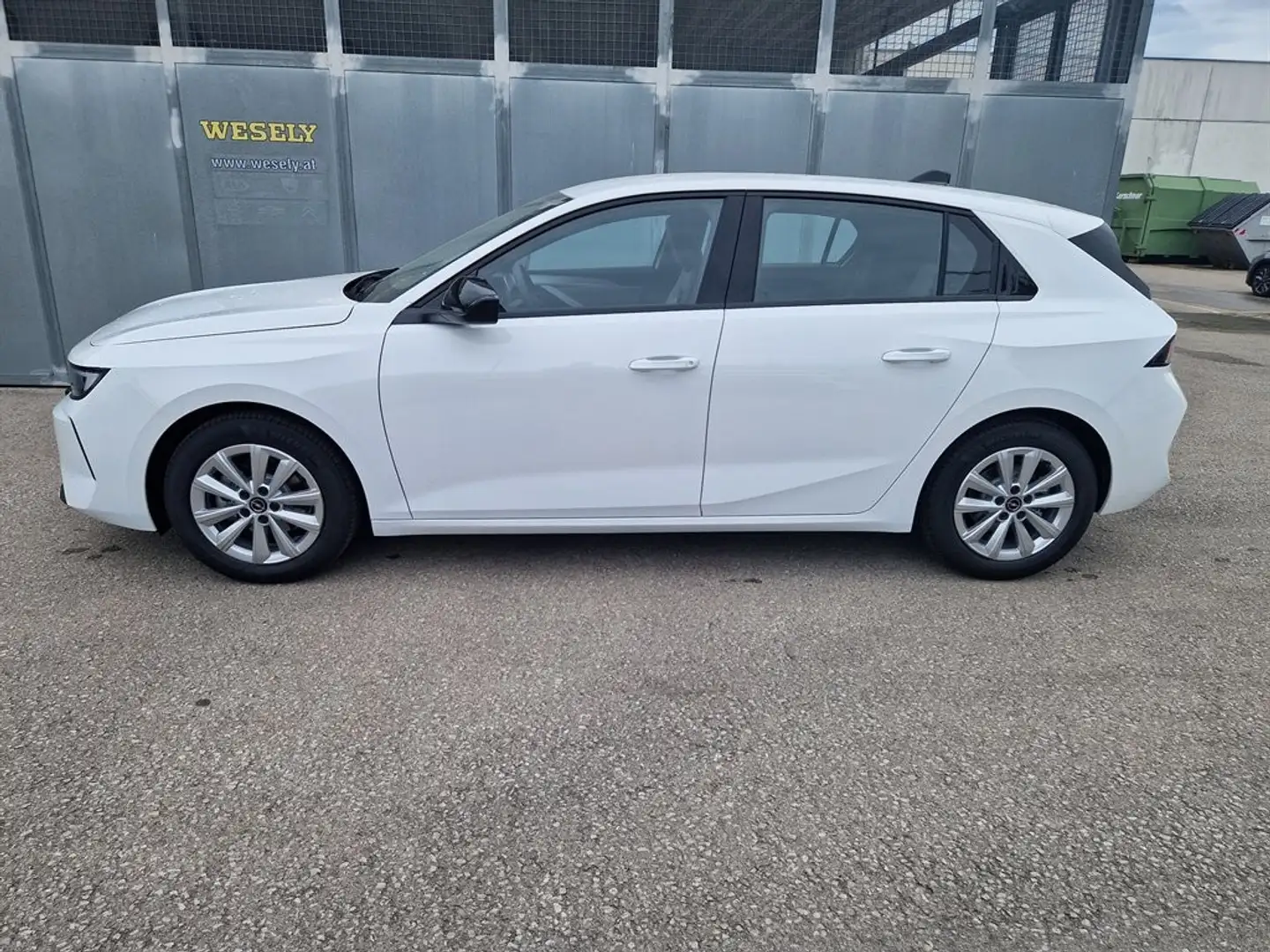 Opel Astra 1,2 Turbo Edition Weiß - 2