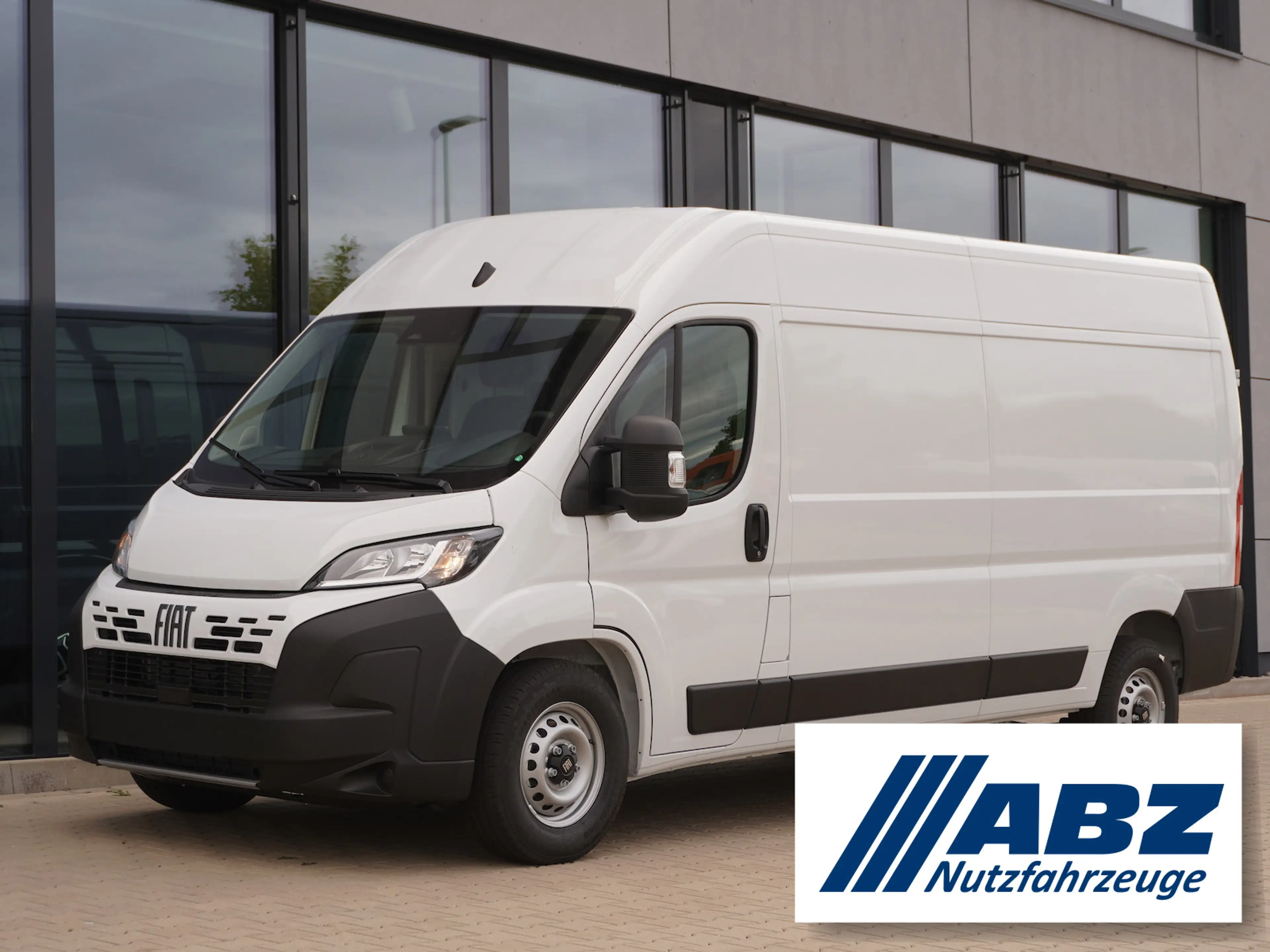 Fiat Ducato Maxi 35 L3H2 180 AT / 10-Zoll-Navi