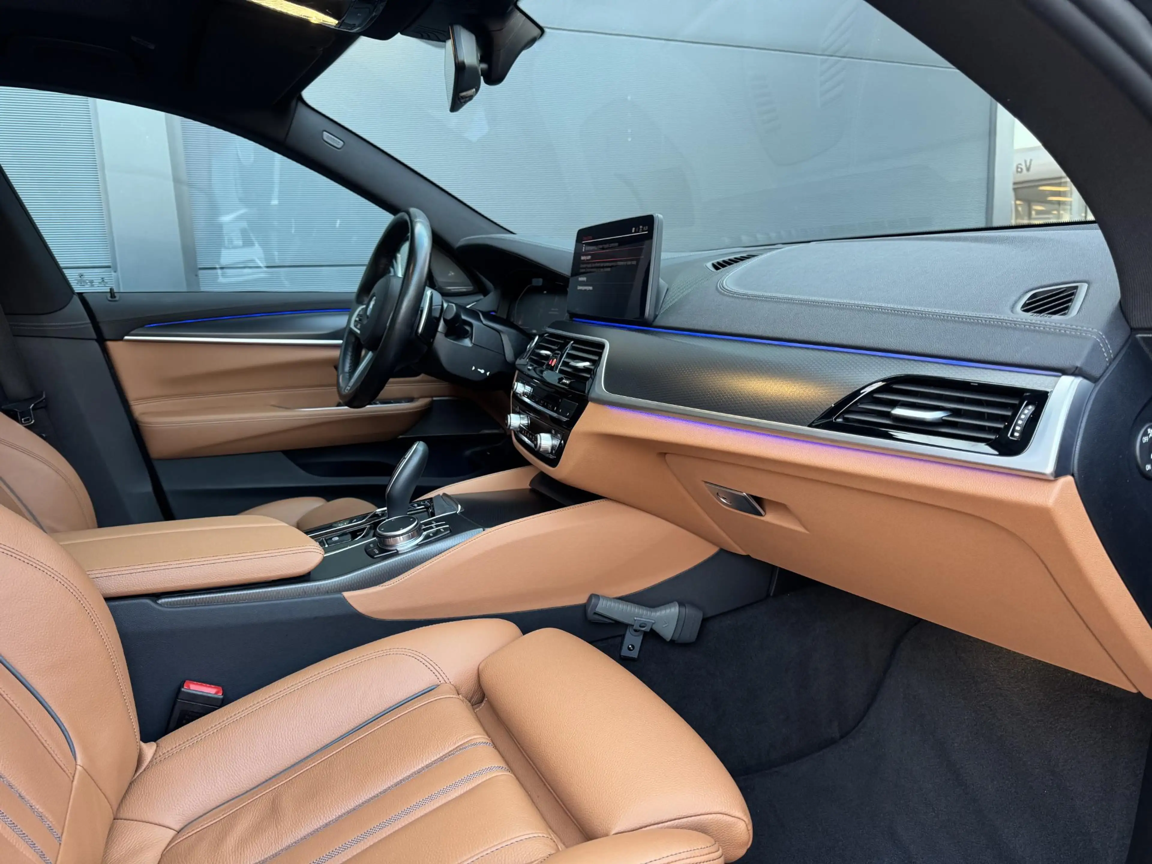 BMW 630 6-serie Gran Turismo 630i Business Edition Plus / — photo 4