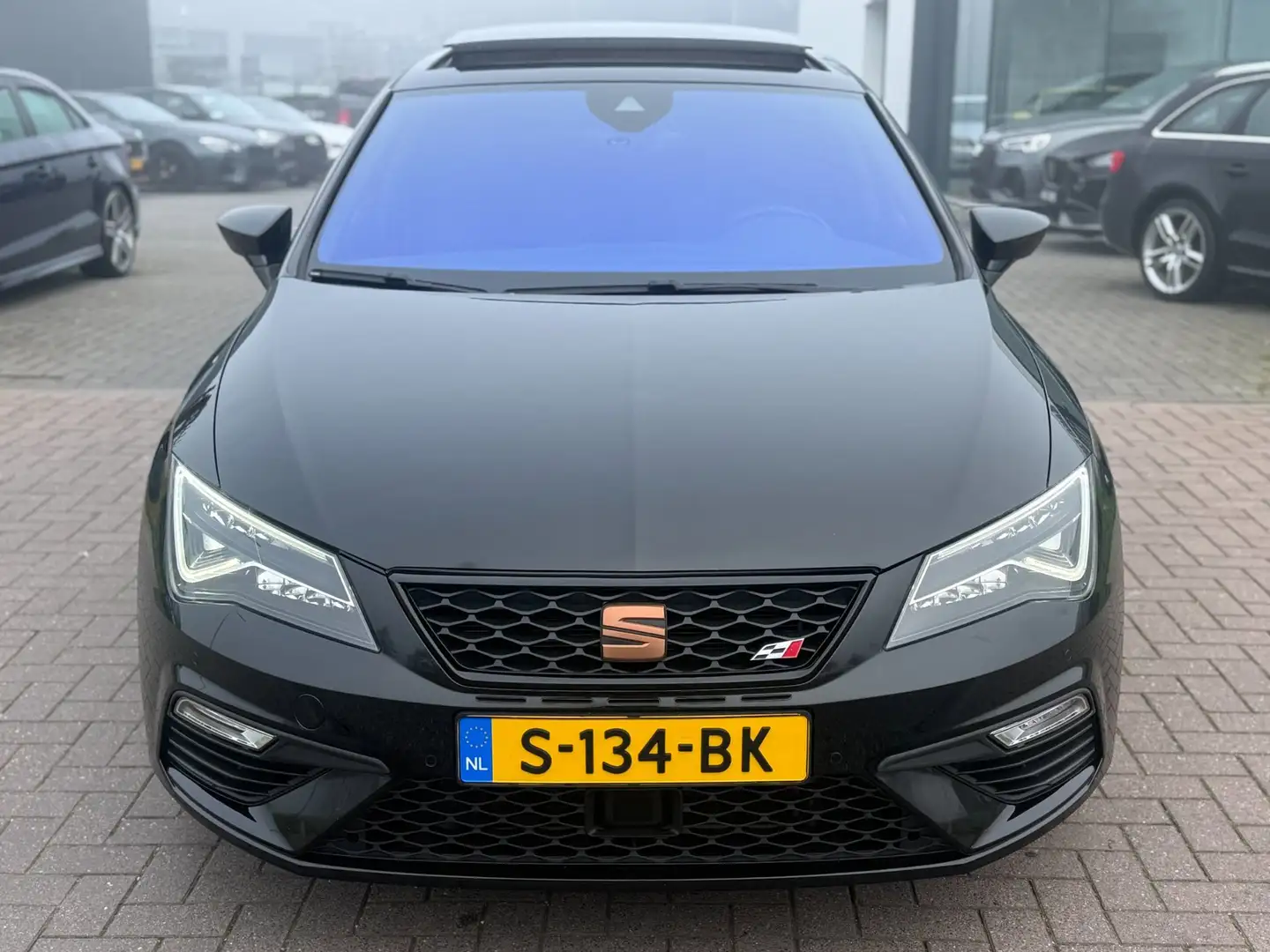 SEAT Leon 2.0 TSI CUPRA 290 Ultimate Edition 2020 Vol opties Schwarz - 2