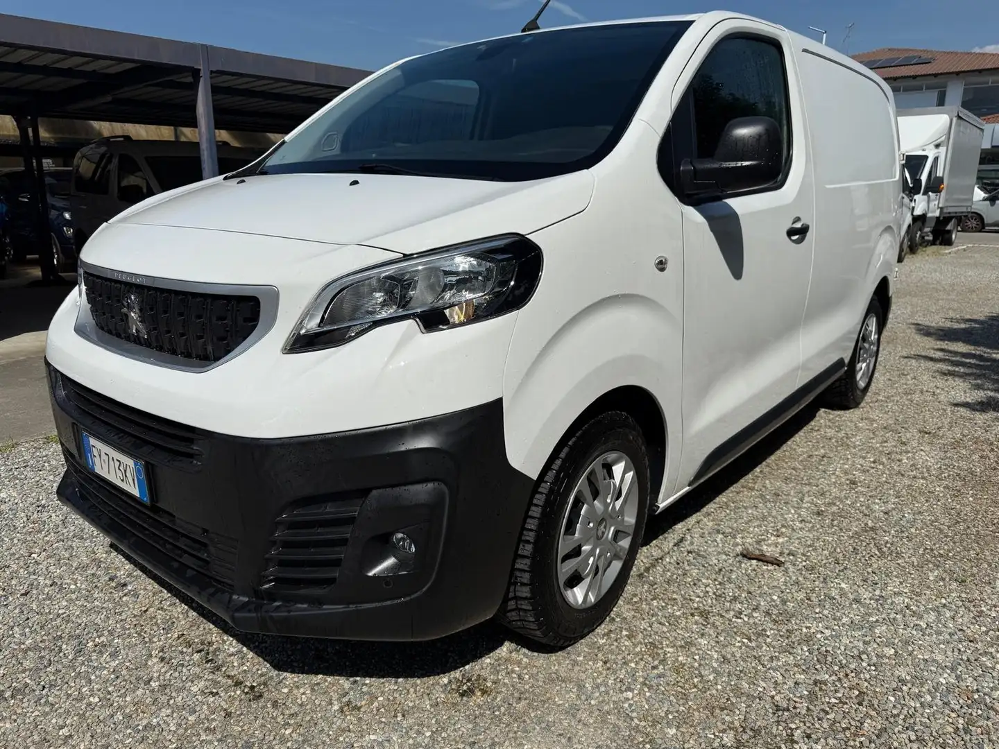Peugeot Expert 1500 120 cv s&S Blue hdi Premuim Compact Blanc - 2