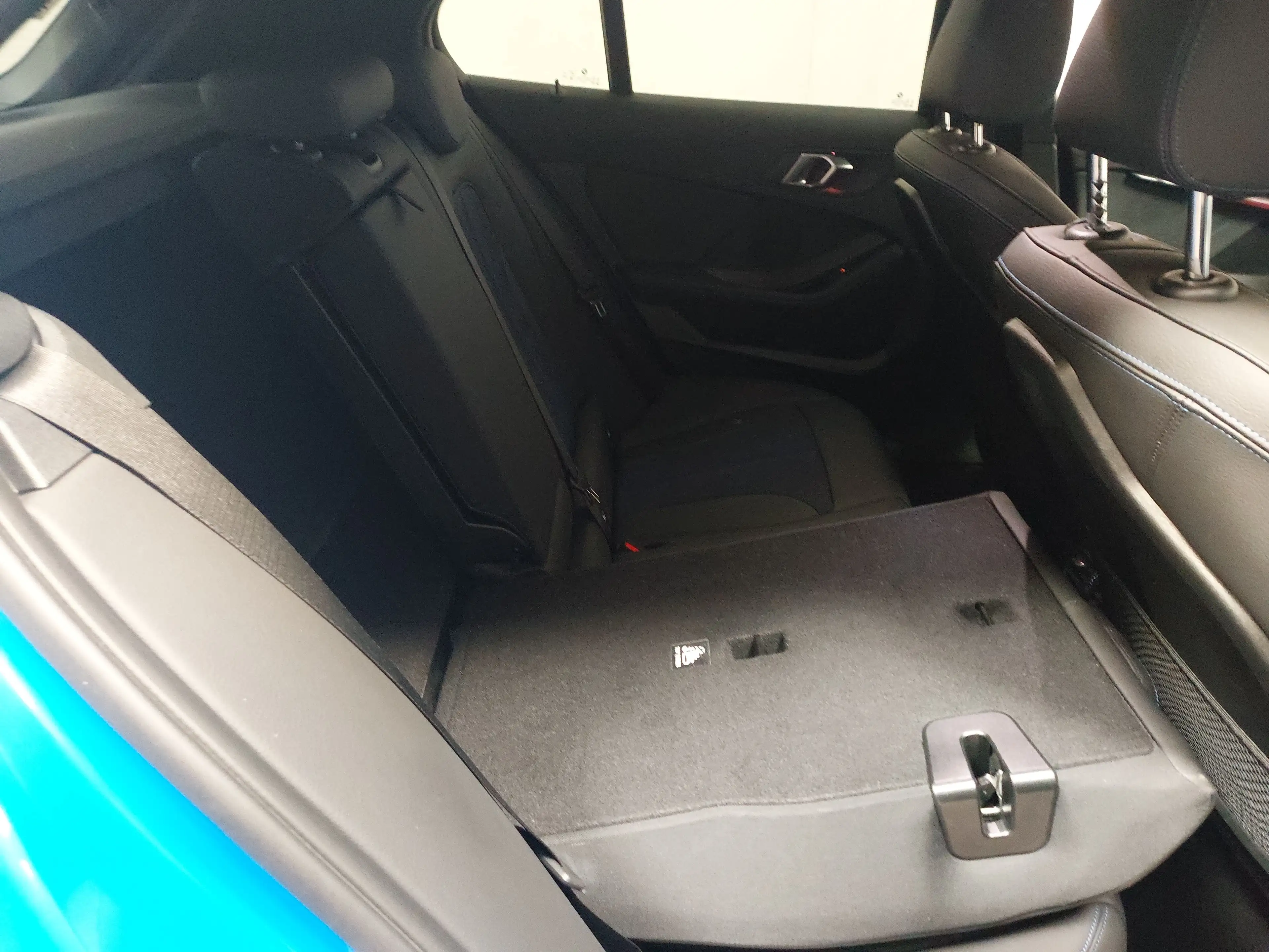 BMW 118 i M-Sport T-Leder Navi LED LC prof. RFK — photo 11