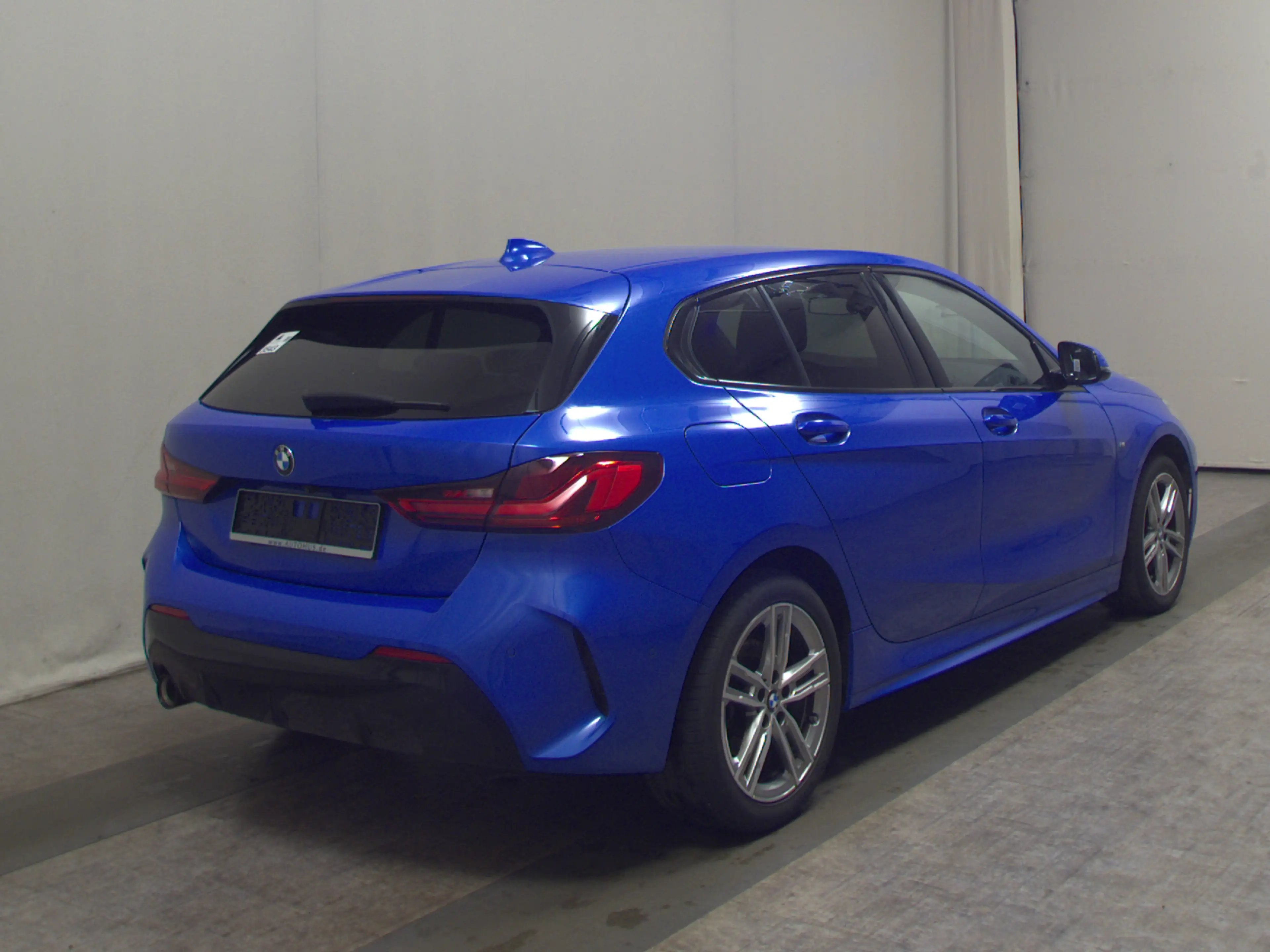 BMW 118 i M-Sport T-Leder Navi LED LC prof. RFK — photo 4