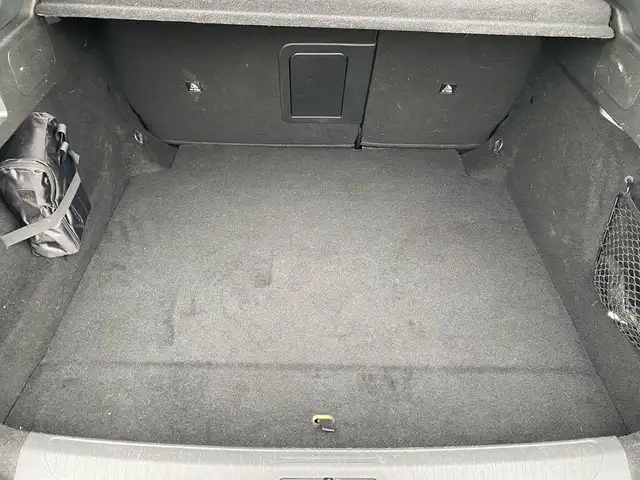 Peugeot 408 view 9
