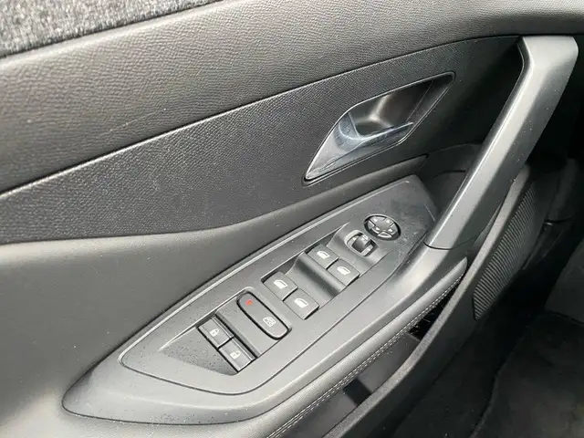 Peugeot 408 view 14