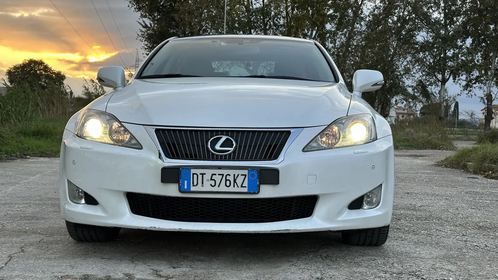 Lexus IS 250 2.5 Luxury auto - 1
