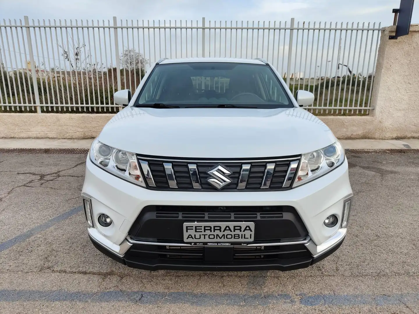 Suzuki Vitara Vitara 1.0 boosterjet Cool 2wd Blanc - 1