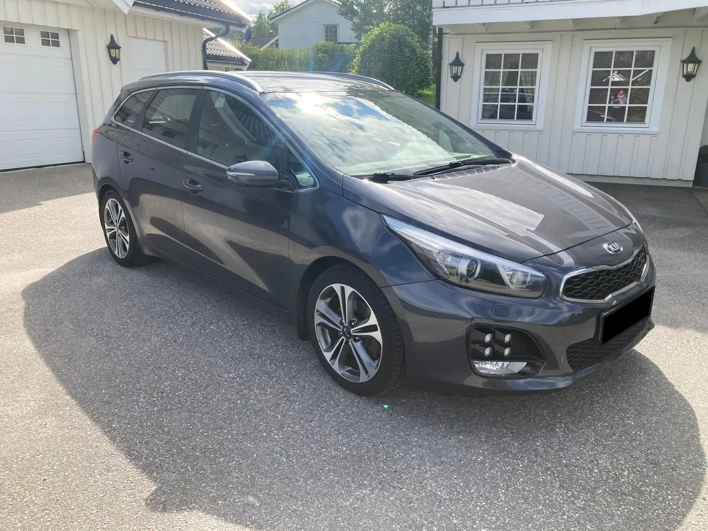 Kia Ceed / cee'd Ceed 1.6 CRDi 136 ISG GT Line Ezüst - 2