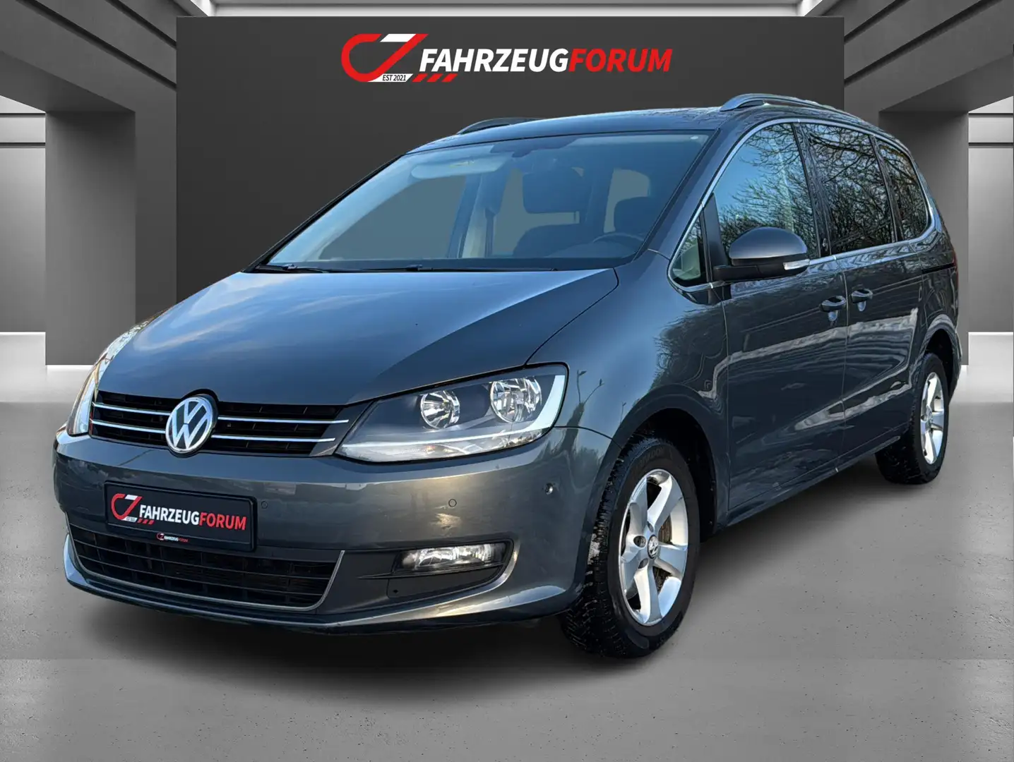 Volkswagen Sharan Sound*Navi*Pano*7-Sitzer*Rückfahrkamera Grau - 1
