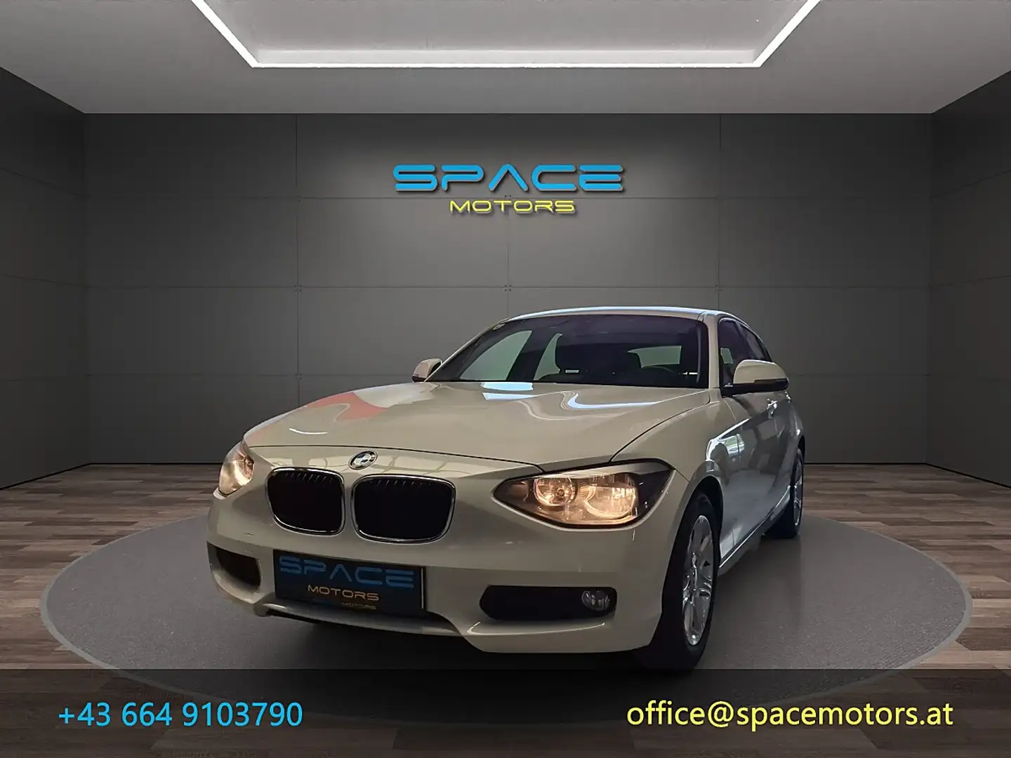 BMW 114 i Österreich-Paket Weiß - 1