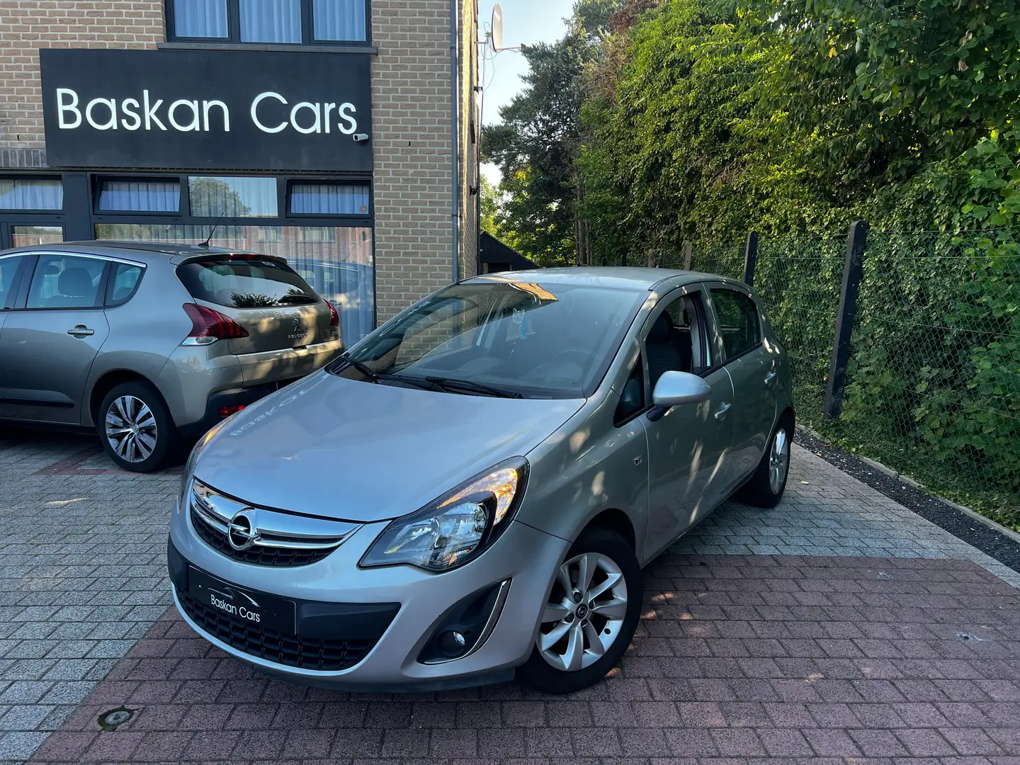 Opel Corsa Corsa 1.2I/M2014/85000KM/AIRCO/C CONTROLE/GARANTIE - 1