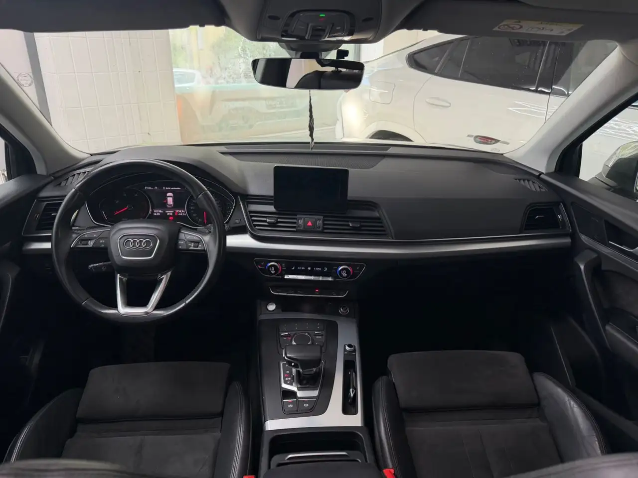 Audi Q5 35 TDI SPORT AUTO PANO KEYLESS PDC SZH, миниатюра 19
