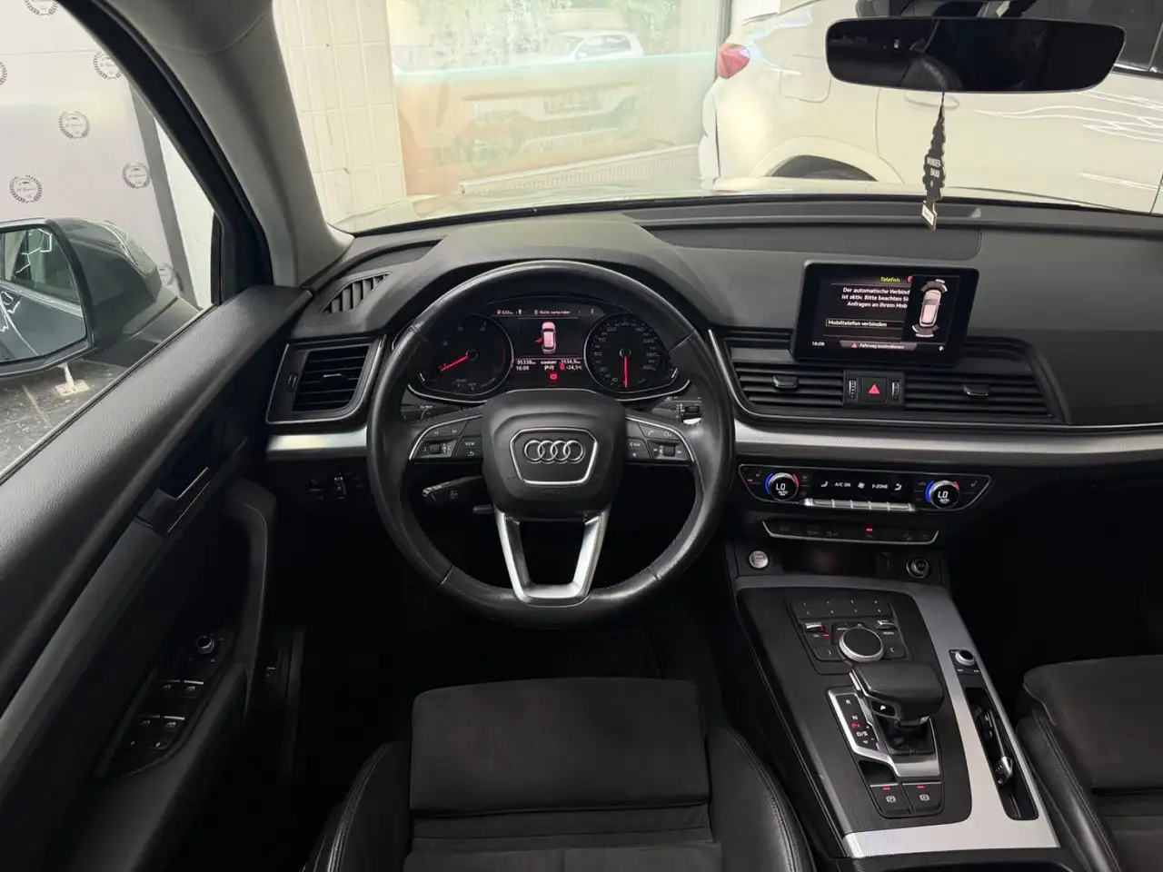 Audi Q5 35 TDI SPORT AUTO PANO KEYLESS PDC SZH, миниатюра 20