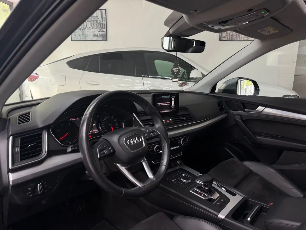 Audi Q5 35 TDI SPORT AUTO PANO KEYLESS PDC SZH, миниатюра 10
