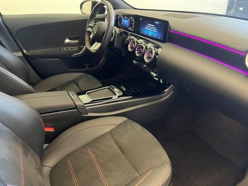 Mercedes-Benz A 250 e AMG-Line Panorama Distronic Keyless Go — photo 6