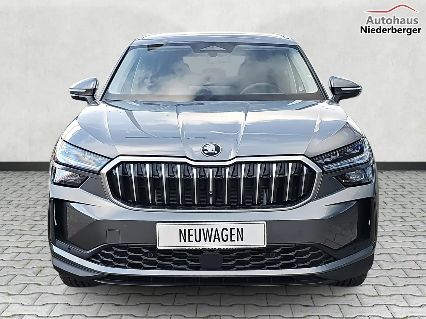 Skoda Kodiaq 1.5 TSI mHEV 110 kW Selection DSG 7-Si. ACC Mat... Grau - 2